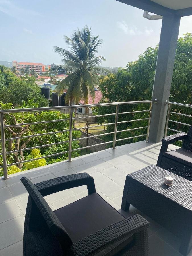 Belle Luxury Apartments Gros Islet Exterior photo